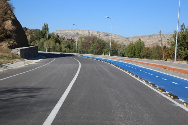 Atatürk Yolu (Deveyolu) Bisiklet-Yürüyüş ve Araç Yolu Projesi