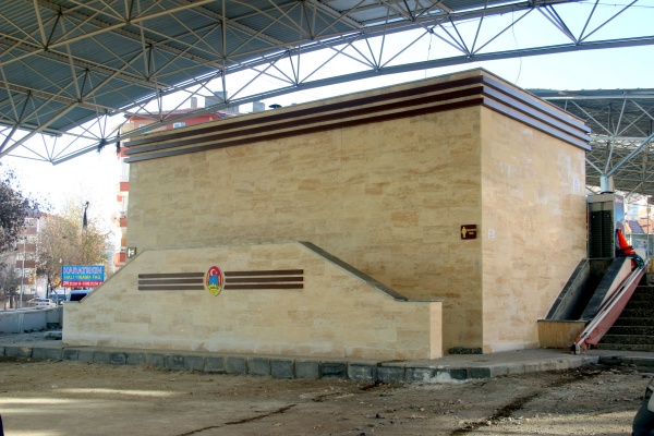 Pazar Pazarı'na Tesis