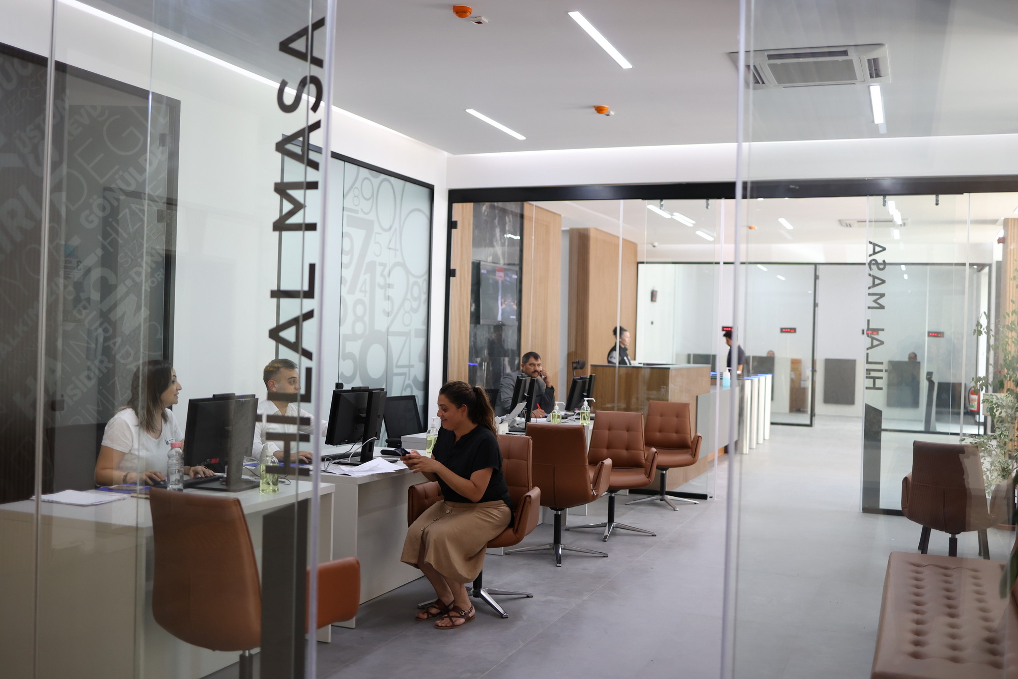 Belediye Binası Giriş Kat Yenileme